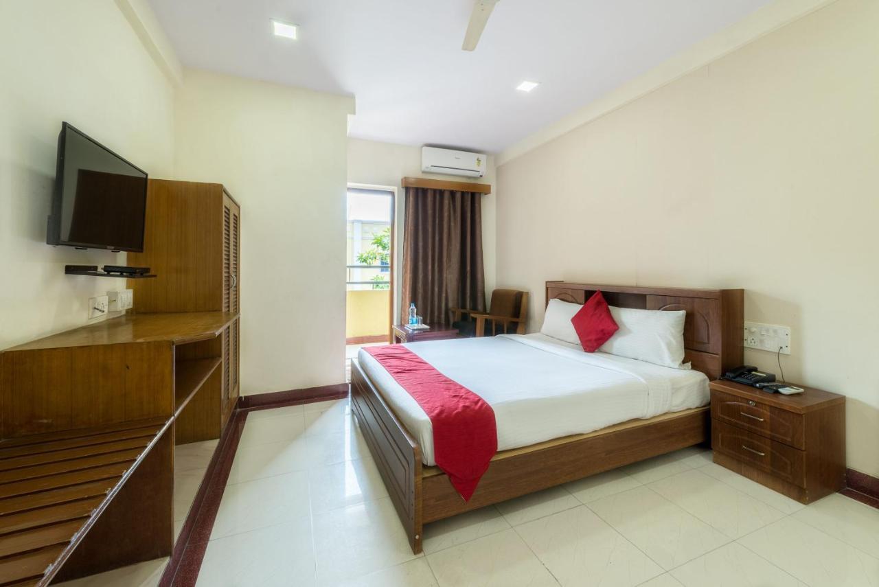 Stayeasy Majestic Bangalore Exterior photo