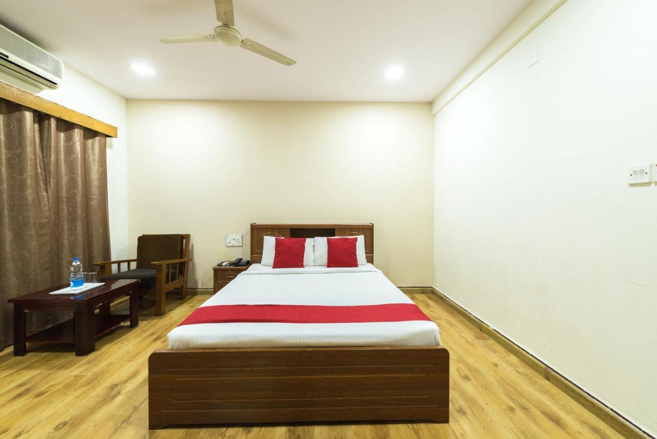 Stayeasy Majestic Bangalore Exterior photo